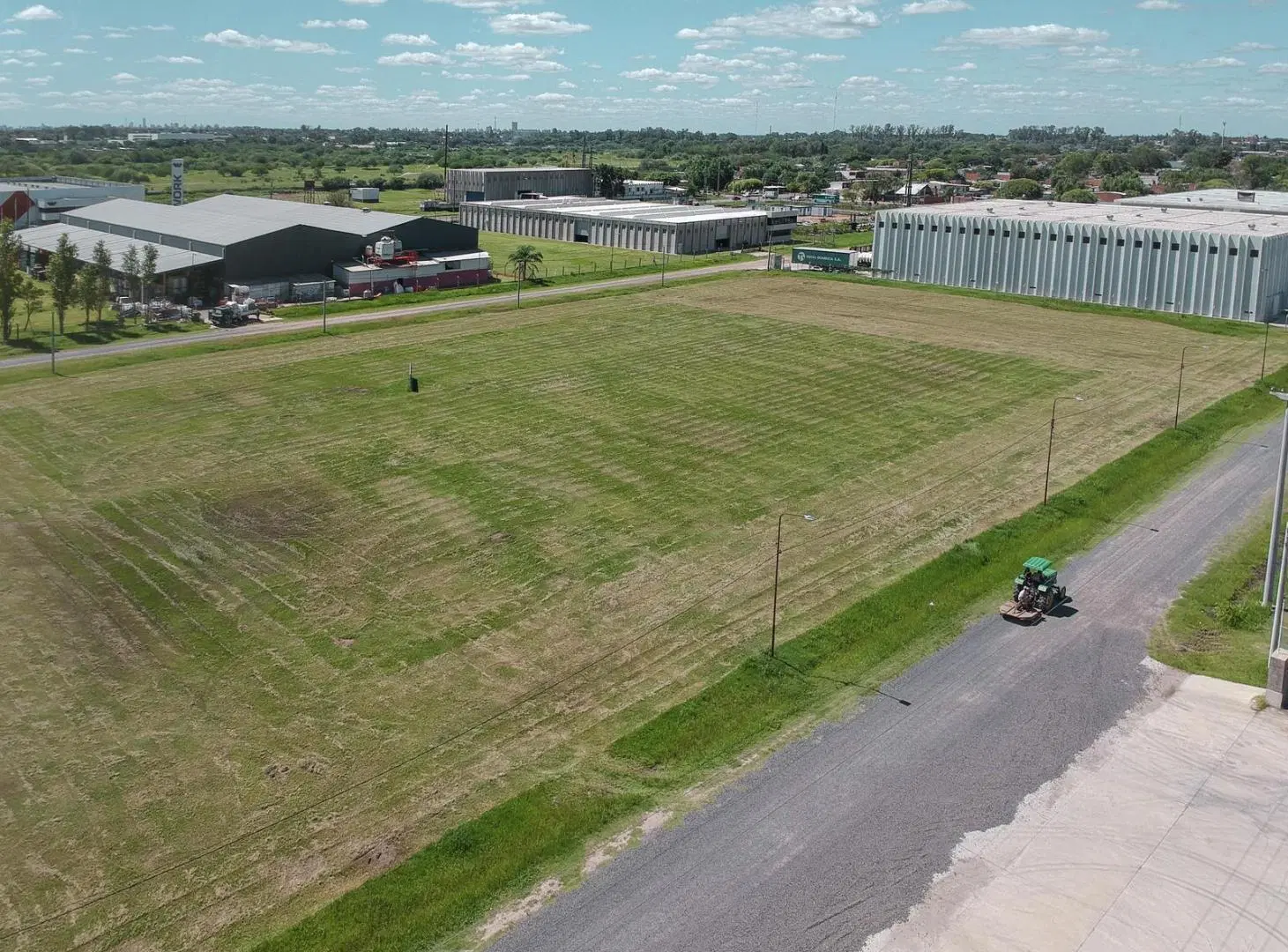 Terreno en Parque industrial consolidado de Villa Gobernador Galvez 5