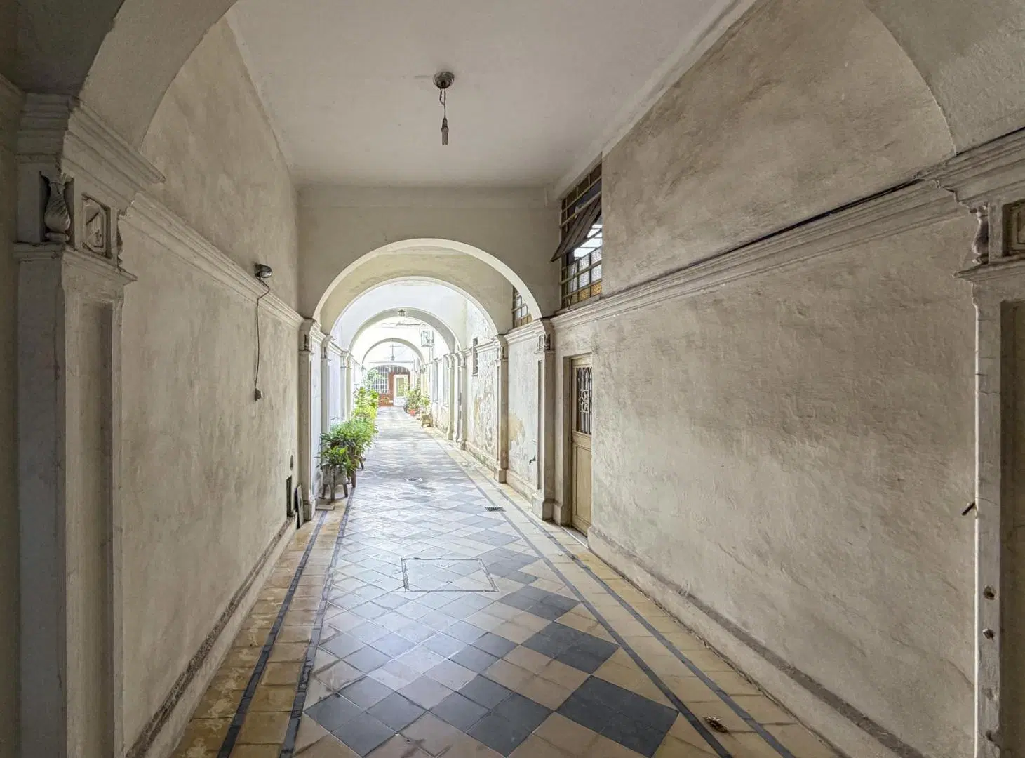 Departamento de 1 dormitortio en PB con patio de oportunidad 2