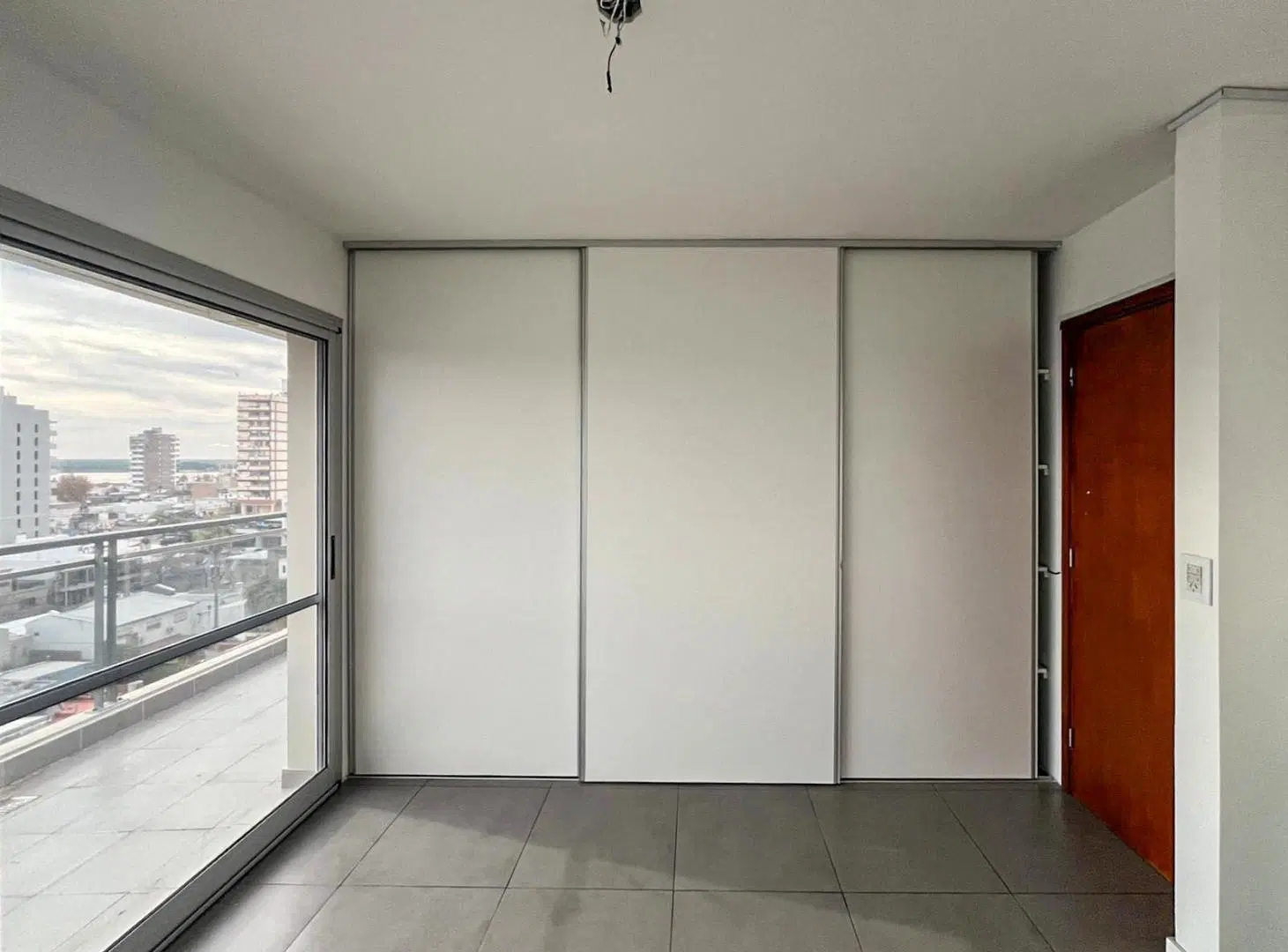 Departamento gigante de 1 dormitorio con balcón terraza al norte 8