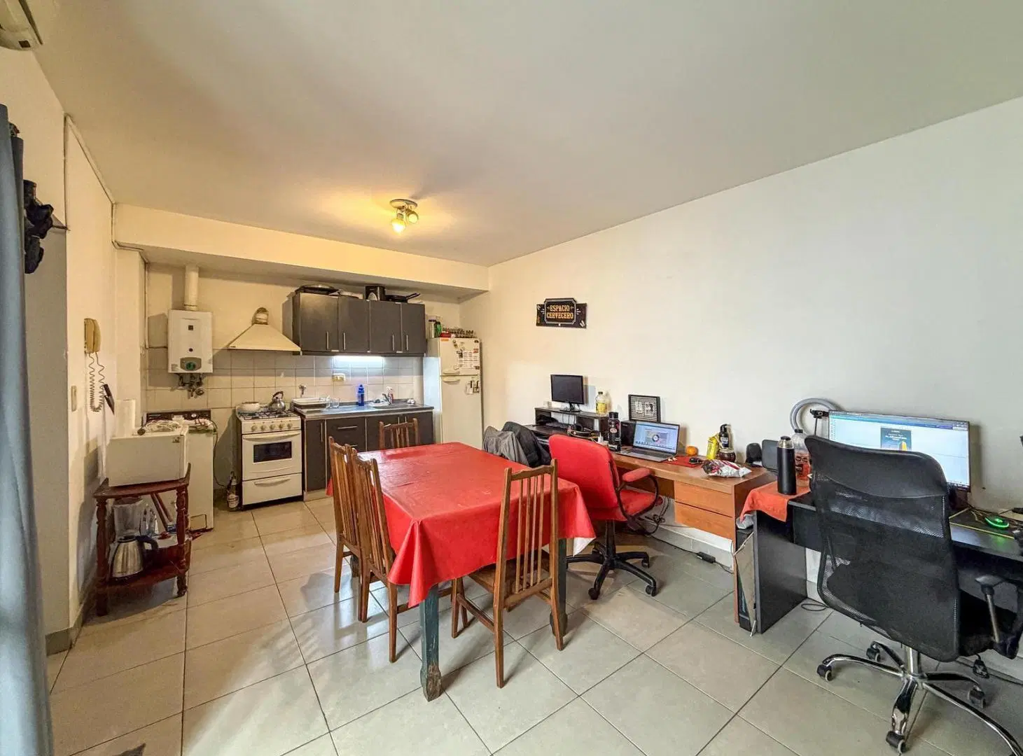 Departamento de 1 dormitorio de pasillo con terraza exclusiva en el Centro 4