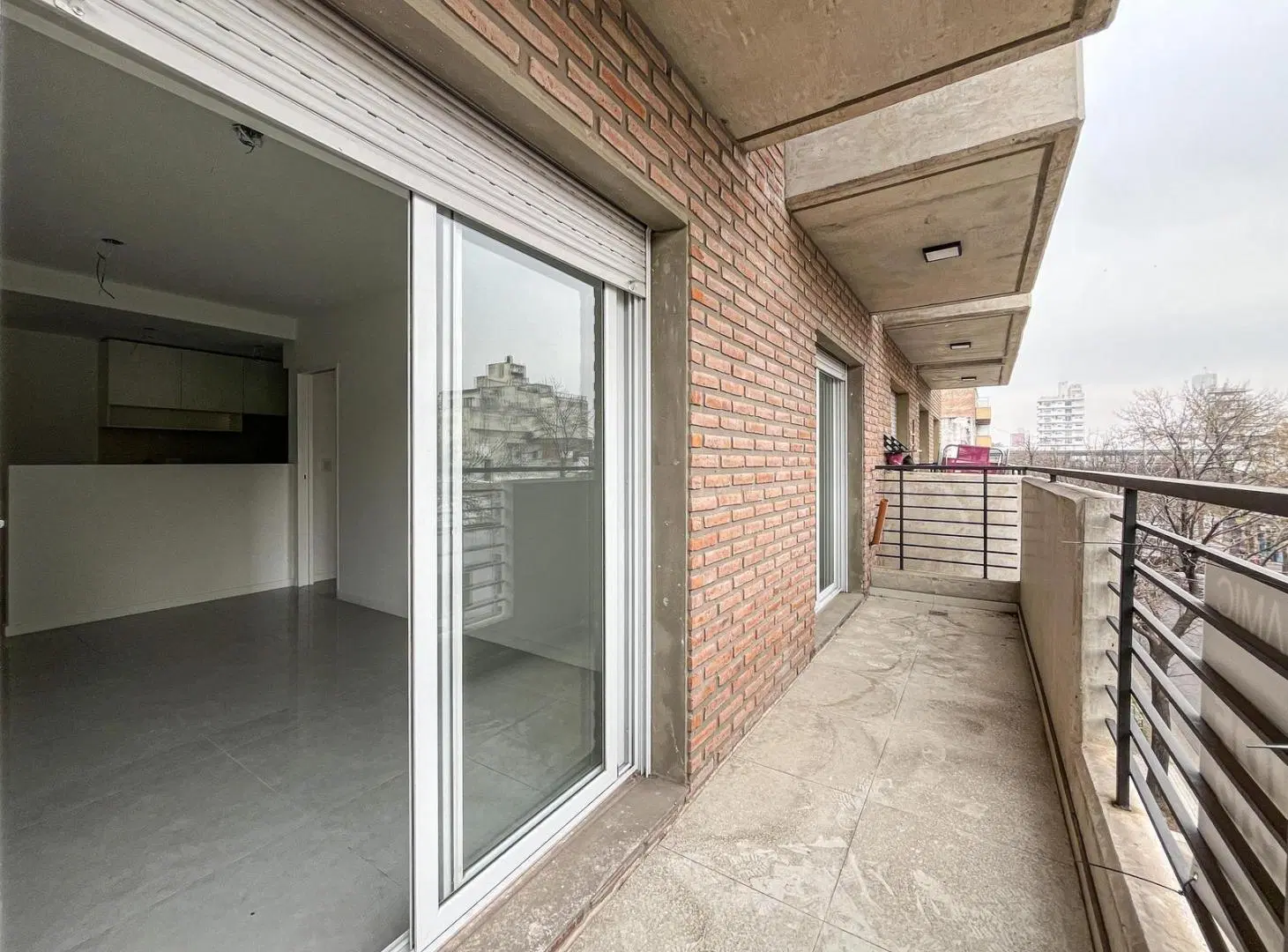 Departamento de 1 dormitorio al frente con balcón a estrenar 5