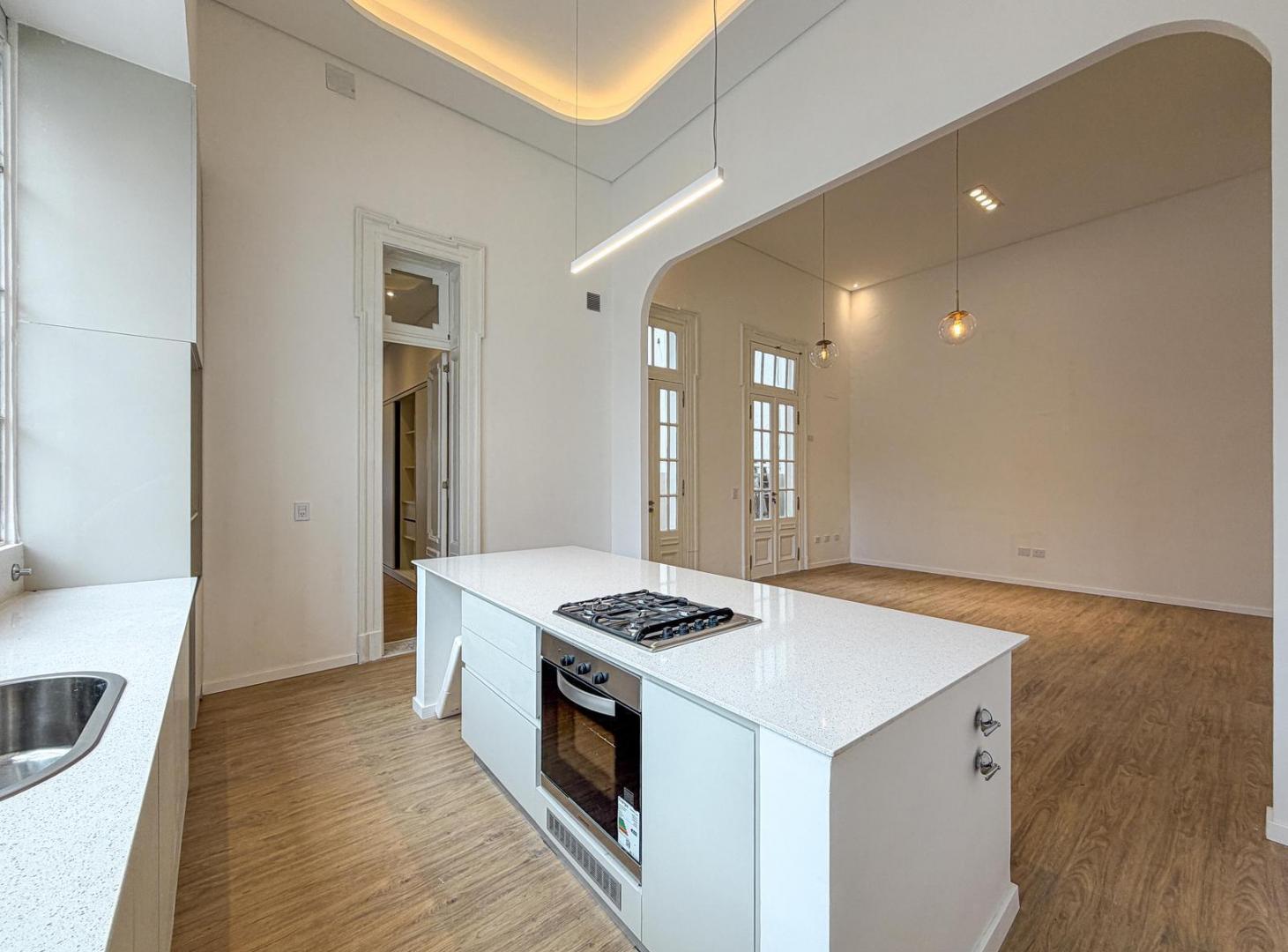 Foto de Casano en planta alta con 3 dormitorios, comodín y terraza, imagen 4