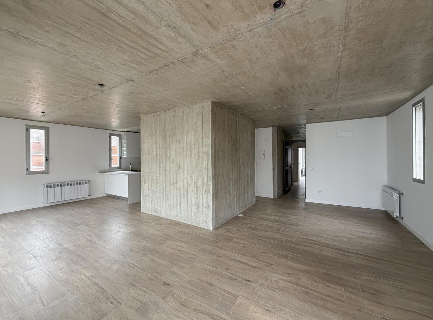 Foto de Departamento de 3 dormitorios piso exclusivo con cochera y radiadores, imagen 2