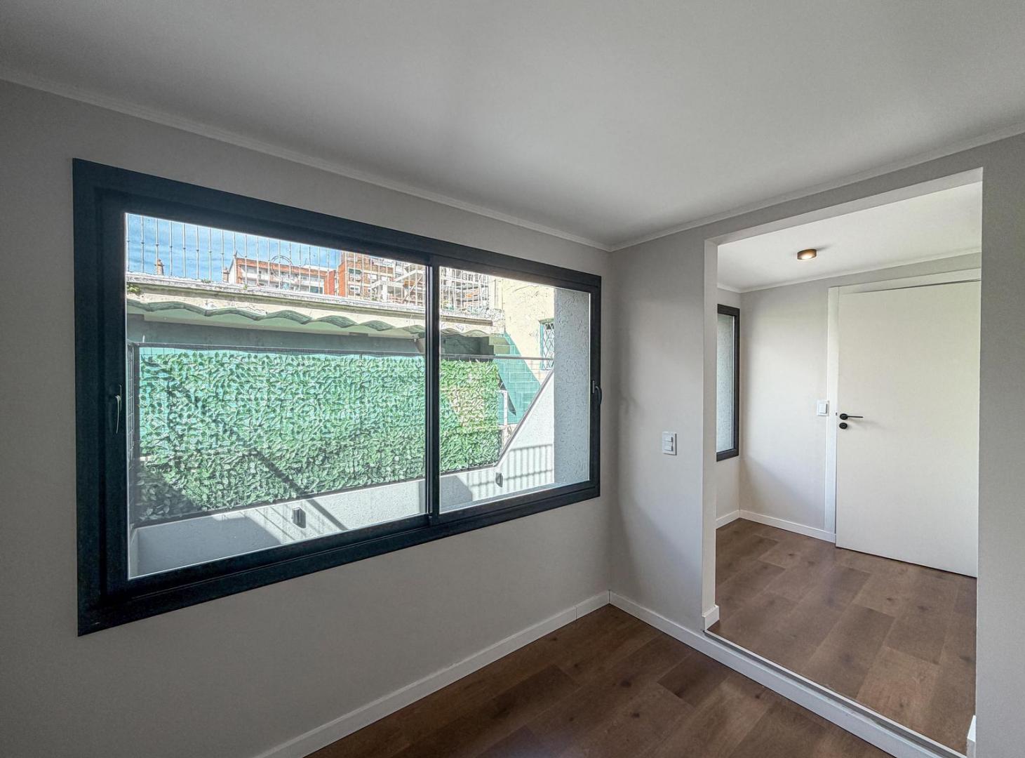 Foto de Casa de 2 dormitorios con patio, terraza y quincho en zona río, imagen 4