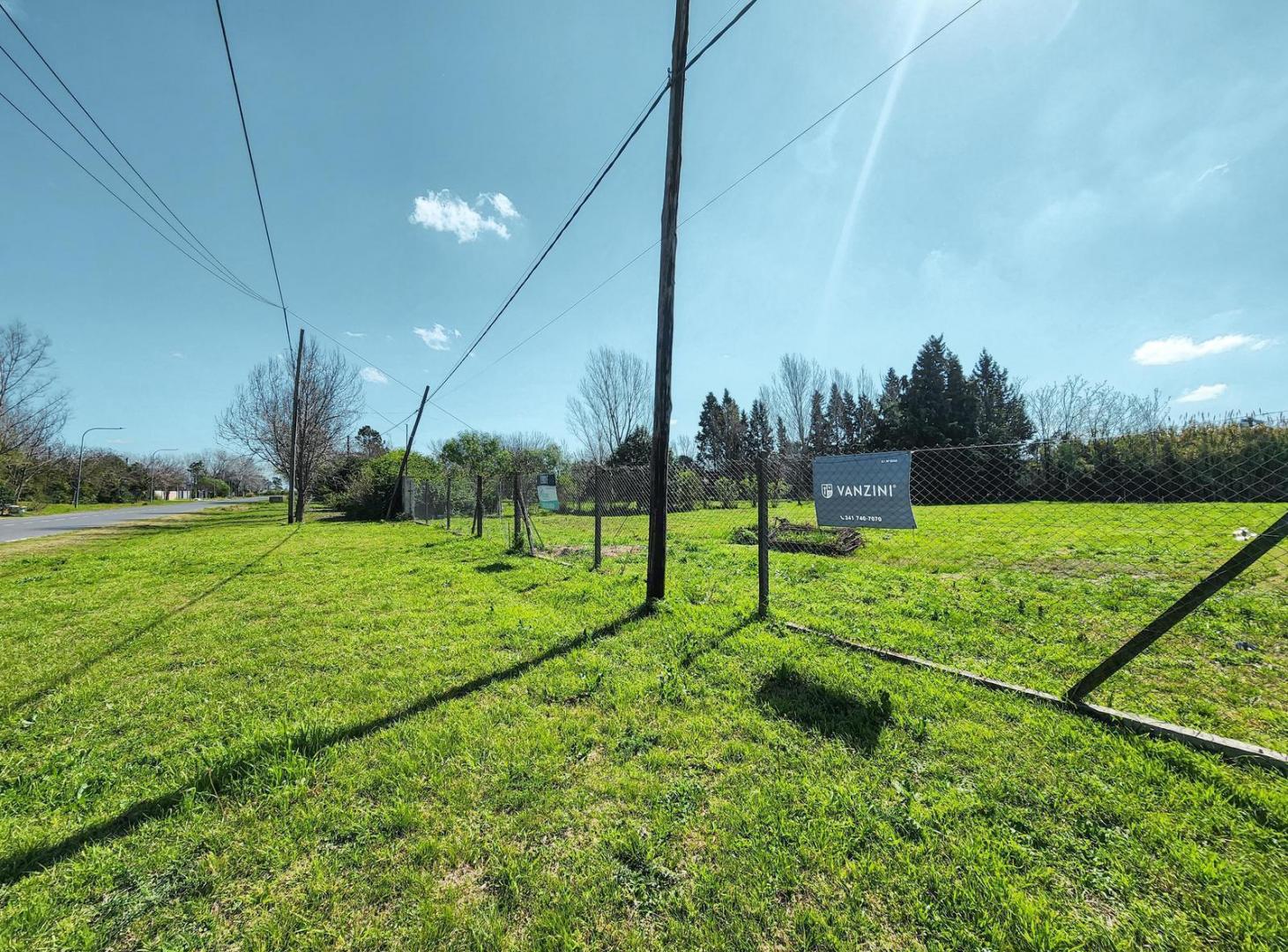 Foto de Terreno de 2.000m² apto subdivisión en Hostal del Sol, imagen 5