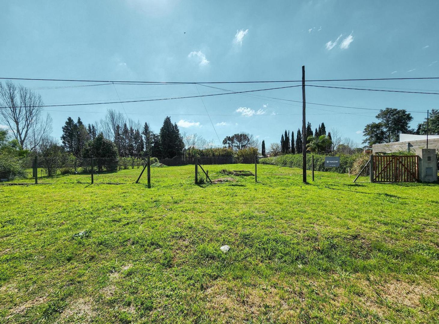 Foto de Terreno de 2.000m² apto subdivisión en Hostal del Sol, imagen 4