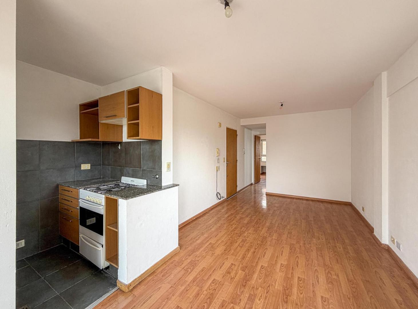 Foto de Departamento de 1 dormitorio al frente en zona río con balcón aterrazado, imagen 5