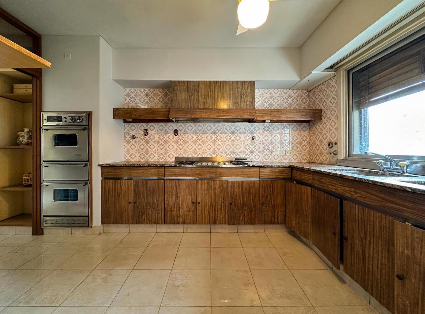 Foto de Departamento piso exclusivo con 5 dormitorios, vista al rio y cochera, imagen 5