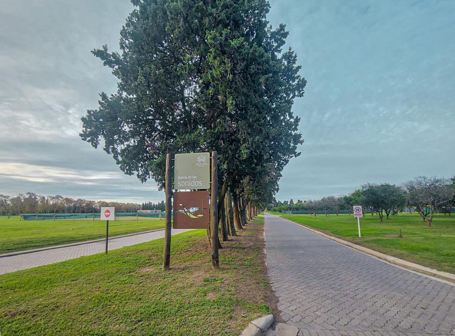 Foto de Terreno de oportunidad en Barrio Horizonte en Azahares de Parana, imagen 3