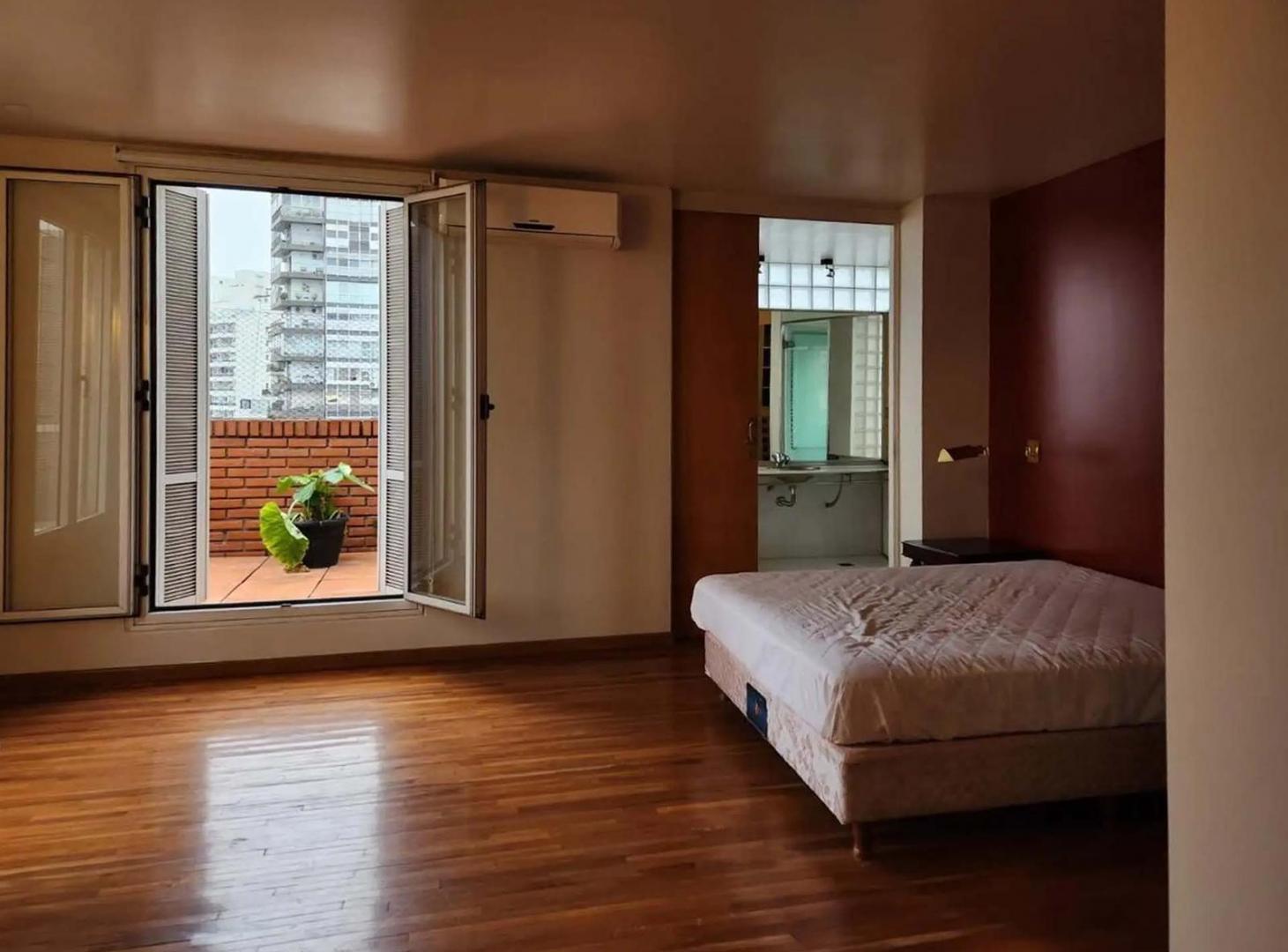 Foto de Departamento de 4 dormitorios con 3 cocheras y vista al río frente a la, imagen 3