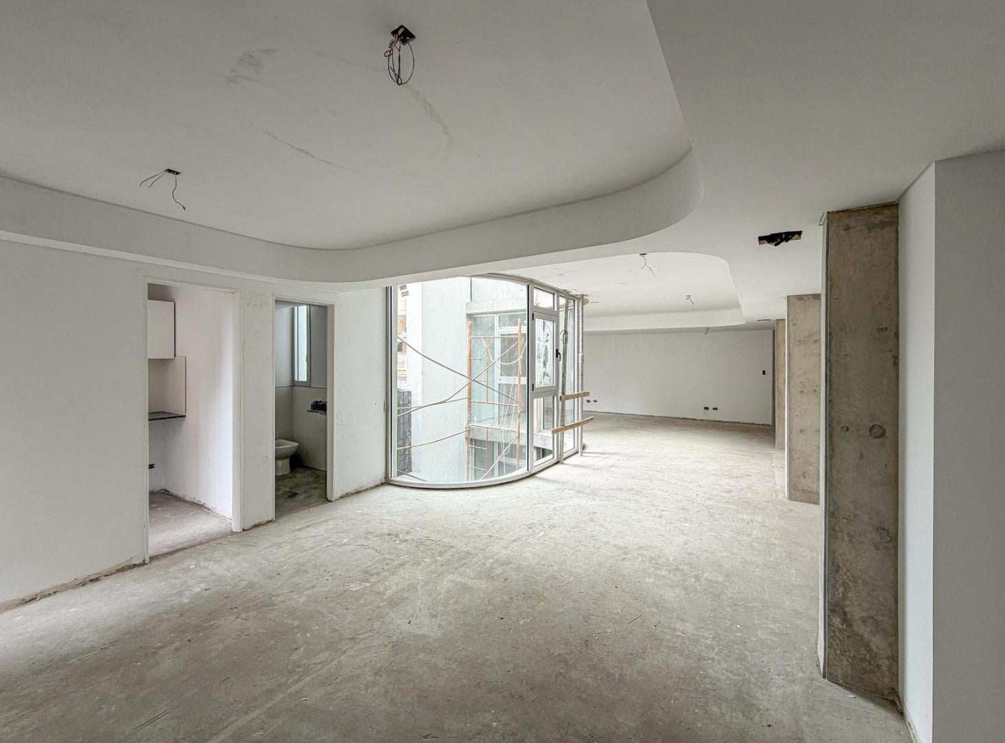 Foto de Oficina premium con baño y cocina en Torre de diseño, imagen 5
