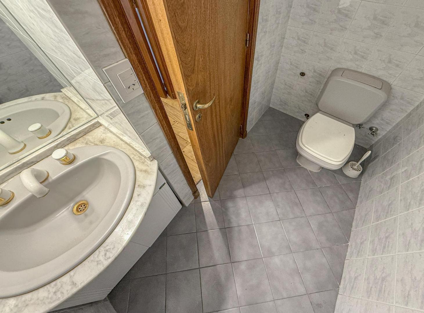 Foto de Departamento piso exclusivo de 4 dormitorios, 4 baños y 2 cocheras, imagen 3