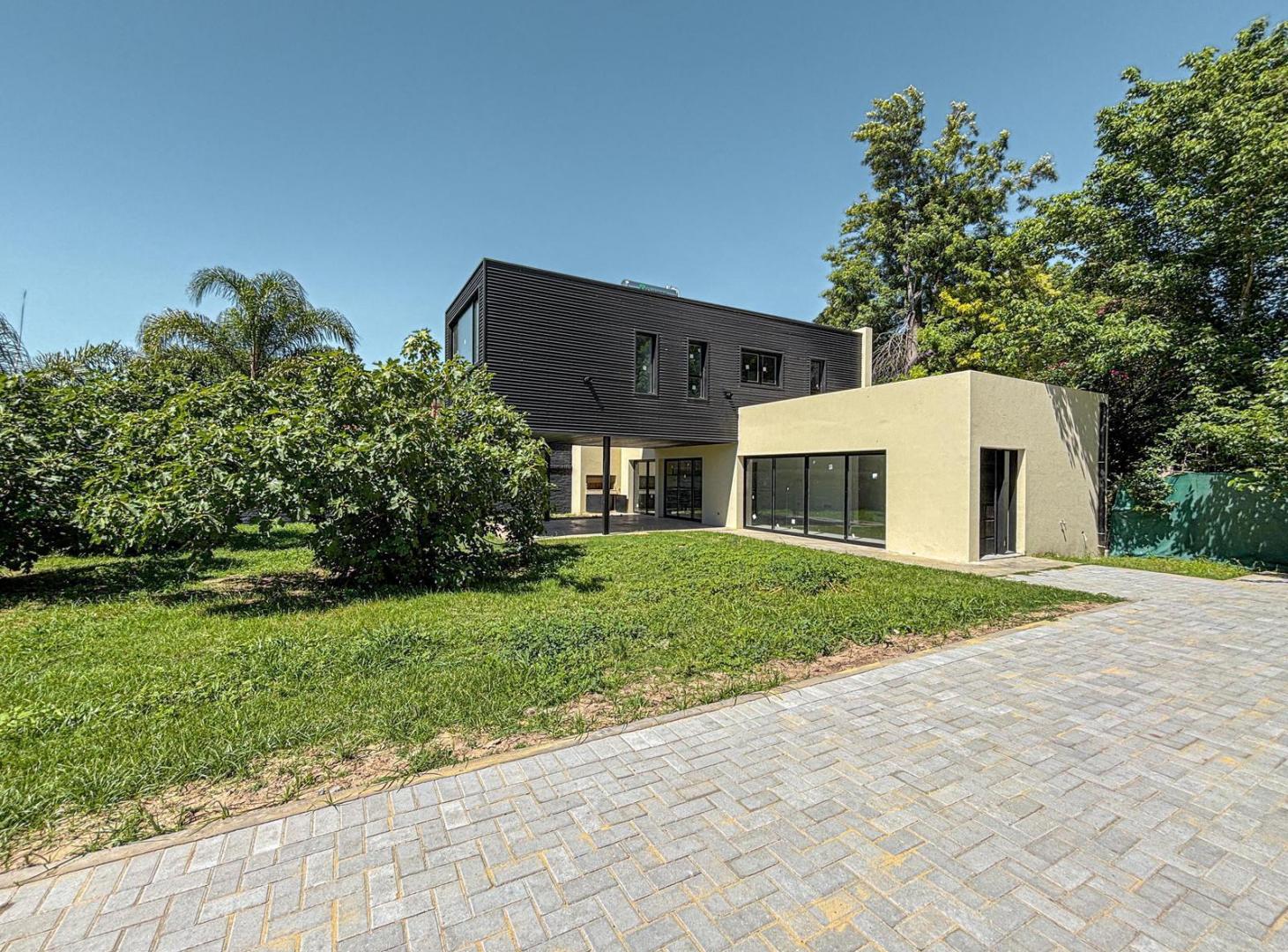Foto de Casas de 2 dormitorios con jardín y pileta en complejo de Funes, imagen 3
