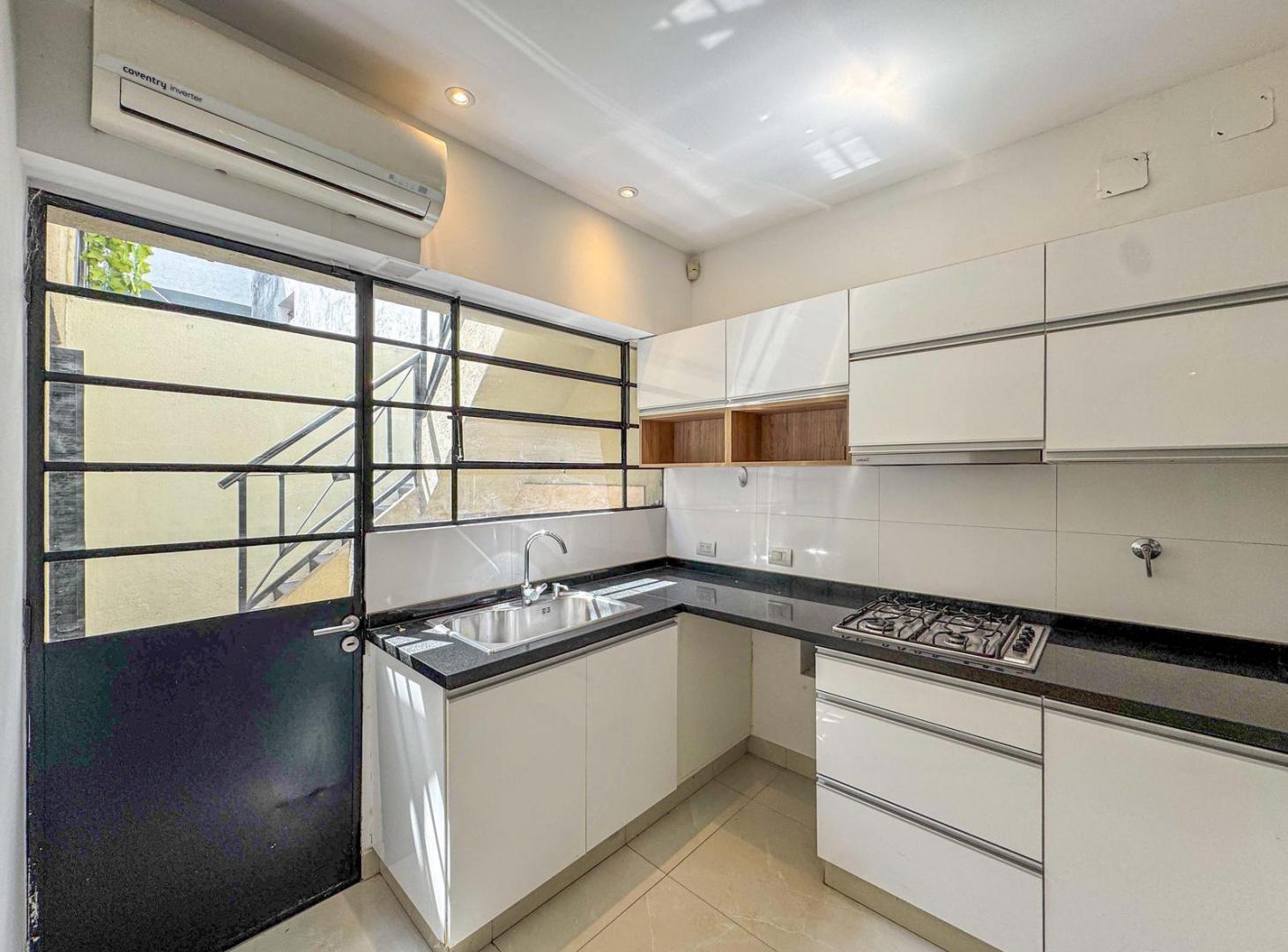 Foto de Casa en Planta Alta con 3 dormitorios y gran terraza, imagen 5