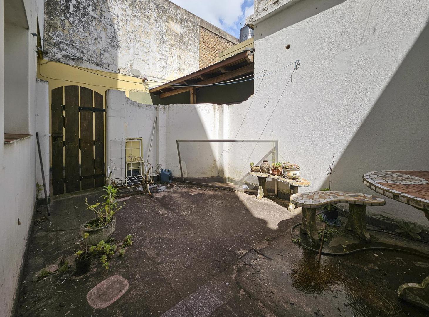 Foto de Casa al frente de 2 dormitorios con patio en Pichincha, imagen 5