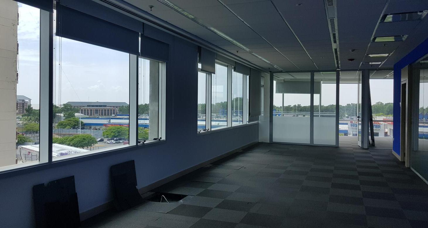Foto de Alquiler Oficina AAA | Edificio Proa, Vicente López | con vista al rio, imagen 5