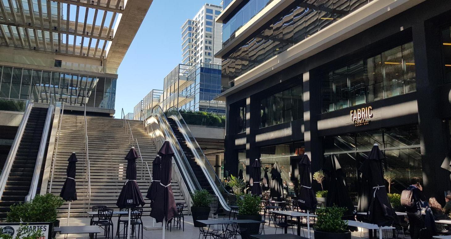 Foto de Venta Oficina AAA en Complejo Al Rio | Edificio Docks Alrío, Vicente, imagen 4