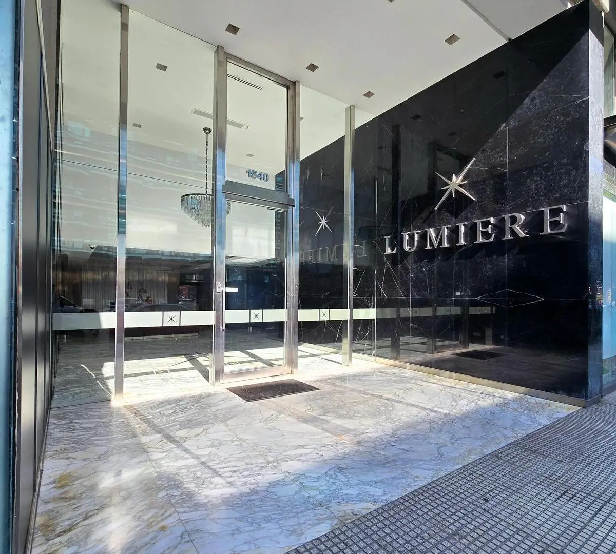 Venta departamento 4 ambientes con 3 suites, cochera y amenities en Torre Lumiere en Puerto Madero 1