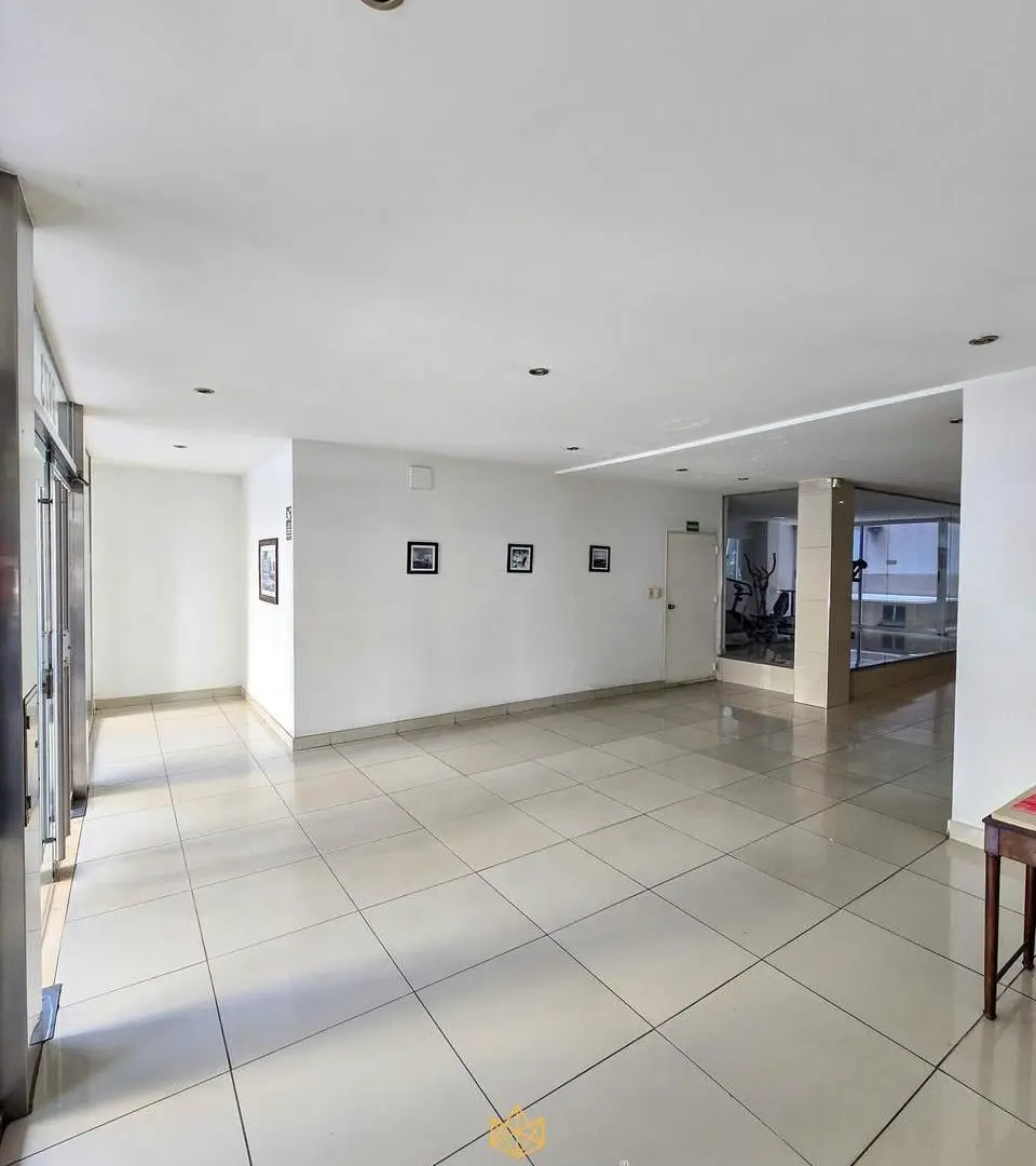 Venta monoambiente al frente con balcón y amenities en Flores Sur – Apto crédito y apto profesional 5