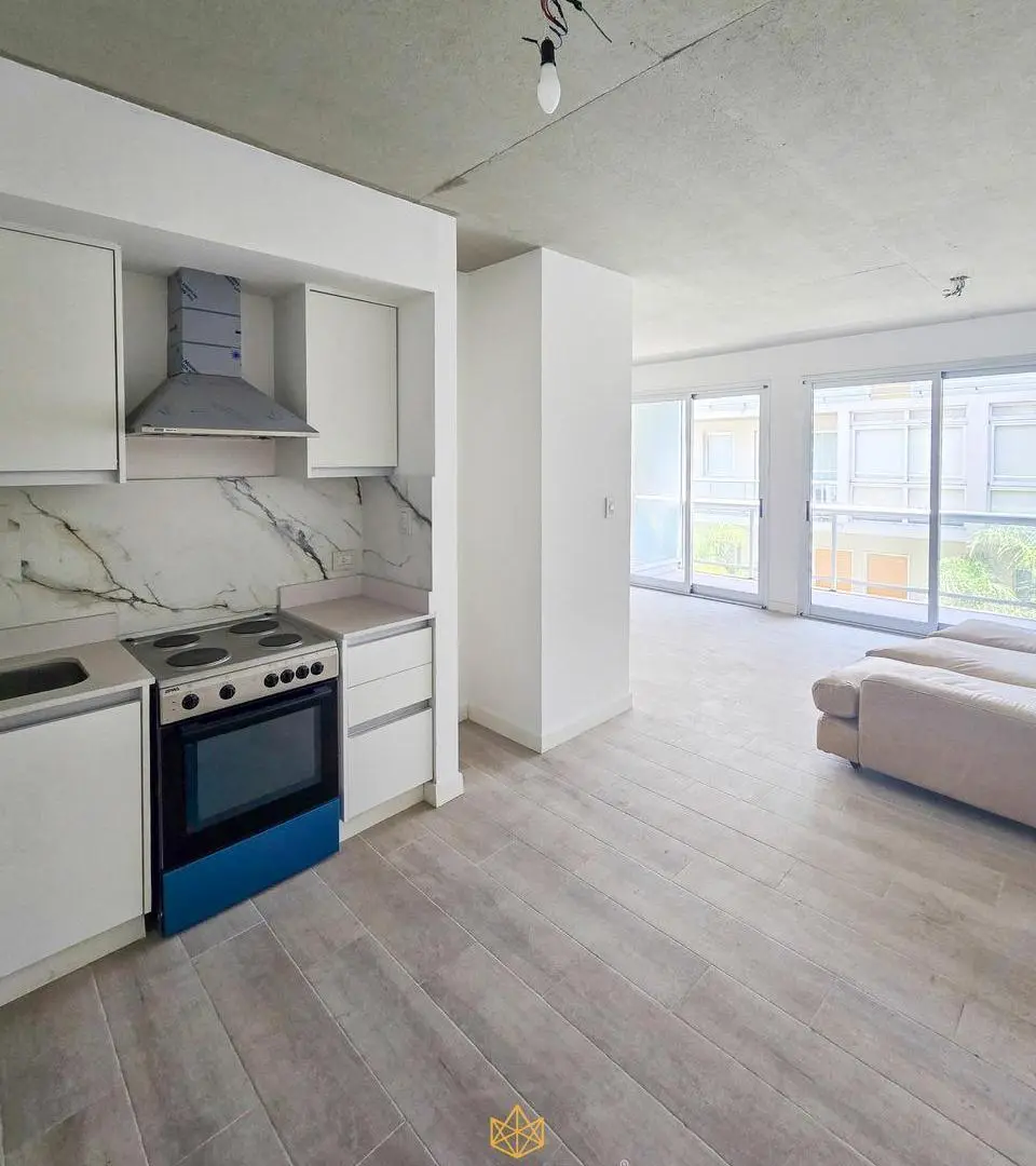 Venta Monoambiente Divisible con Balcón en Complejo Residencial – Villa Devoto – Apto Crédito 3