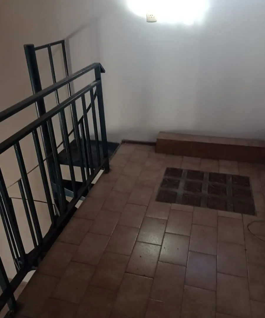 Alquiler PH 2 ambientes con entrepiso y terraza en Villa Lugano 2