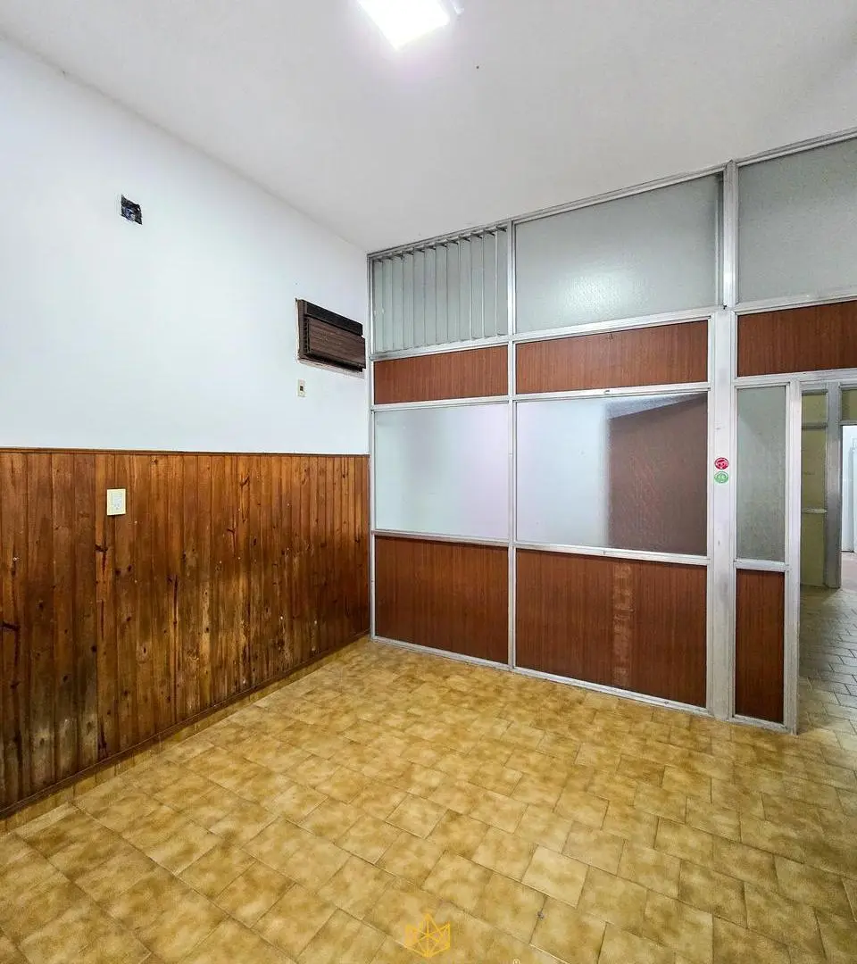 Venta o alquiler de local comercial en Villa Lugano 2