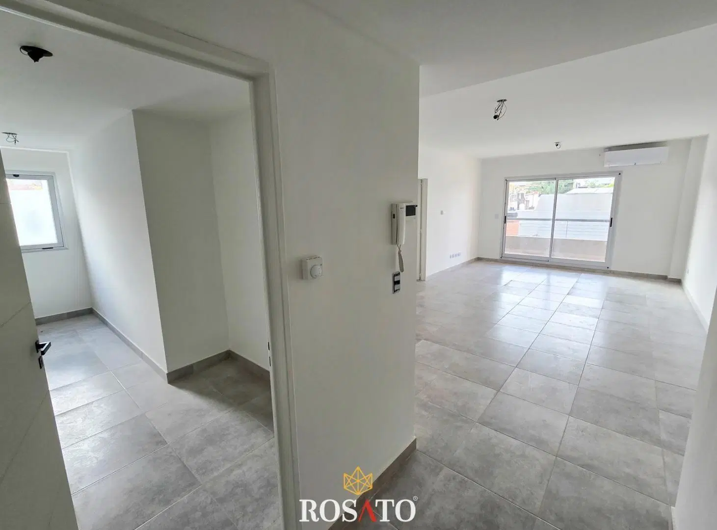 Alquiler departamento 4 ambientes a estrenar con cochera y piscina en Complejo El Molino, Villa Luro 2