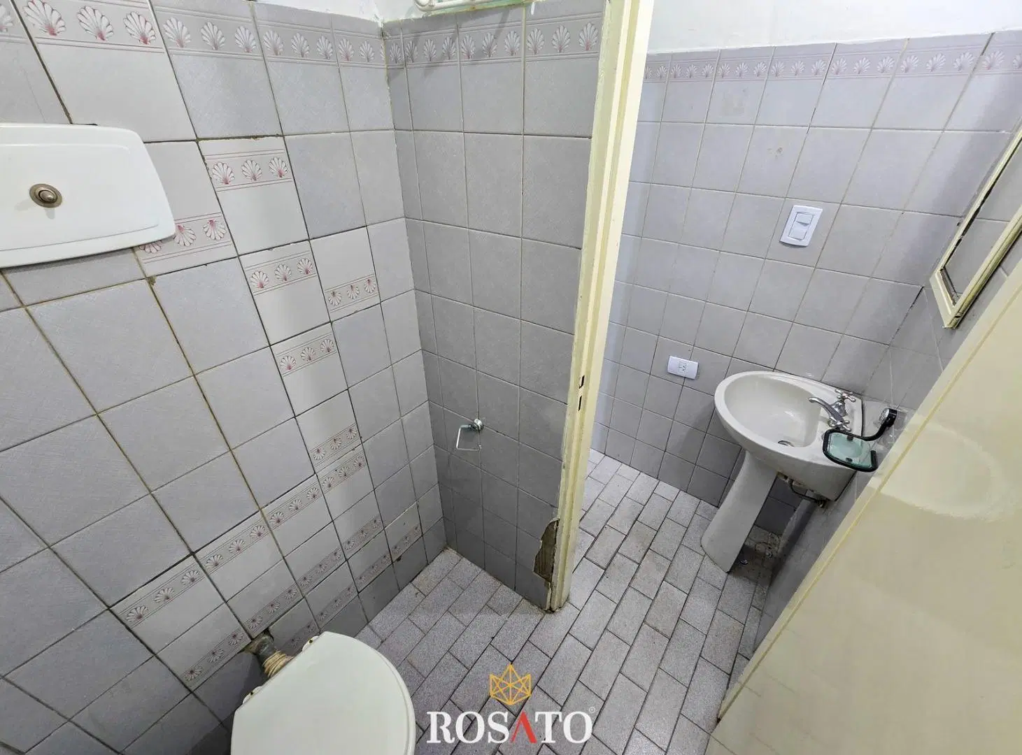 Alquiler local comercial de 30 m² en Villa Lugano, sobre importante avenida 1