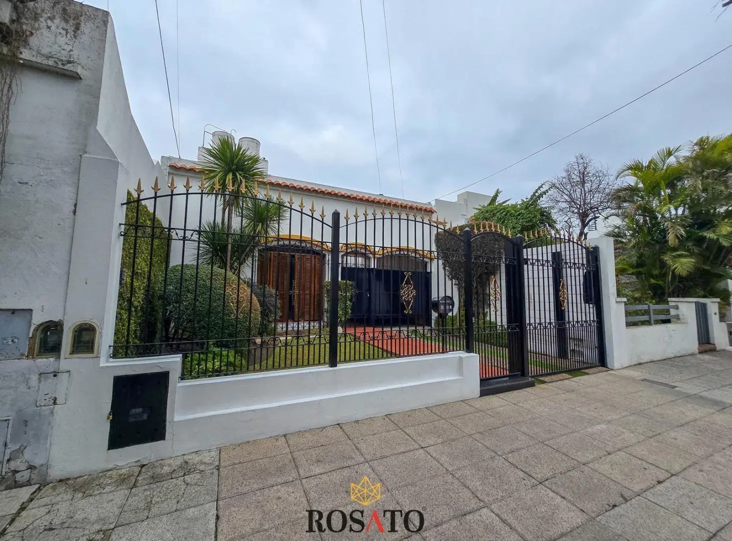 Venta Casa 4 Ambientes en Dos Plantas con Jardín, Pileta y 2 Cocheras en Villa Lugano - Apto Crédito 4
