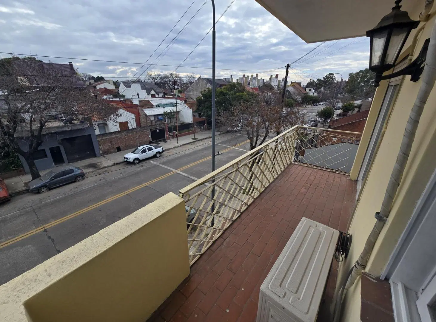 Venta Departamento 3 Ambientes con Balcón al Frente, 2° Piso por Escalera en Villa Lugano - Apto Cré 8