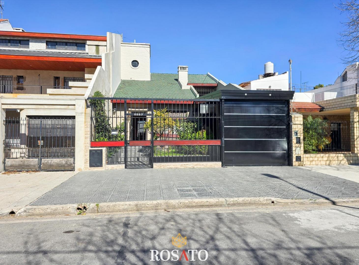 Foto de CasaVenta casa de 4 ambientes en dos plantas con jardín, quincho y, imagen 3