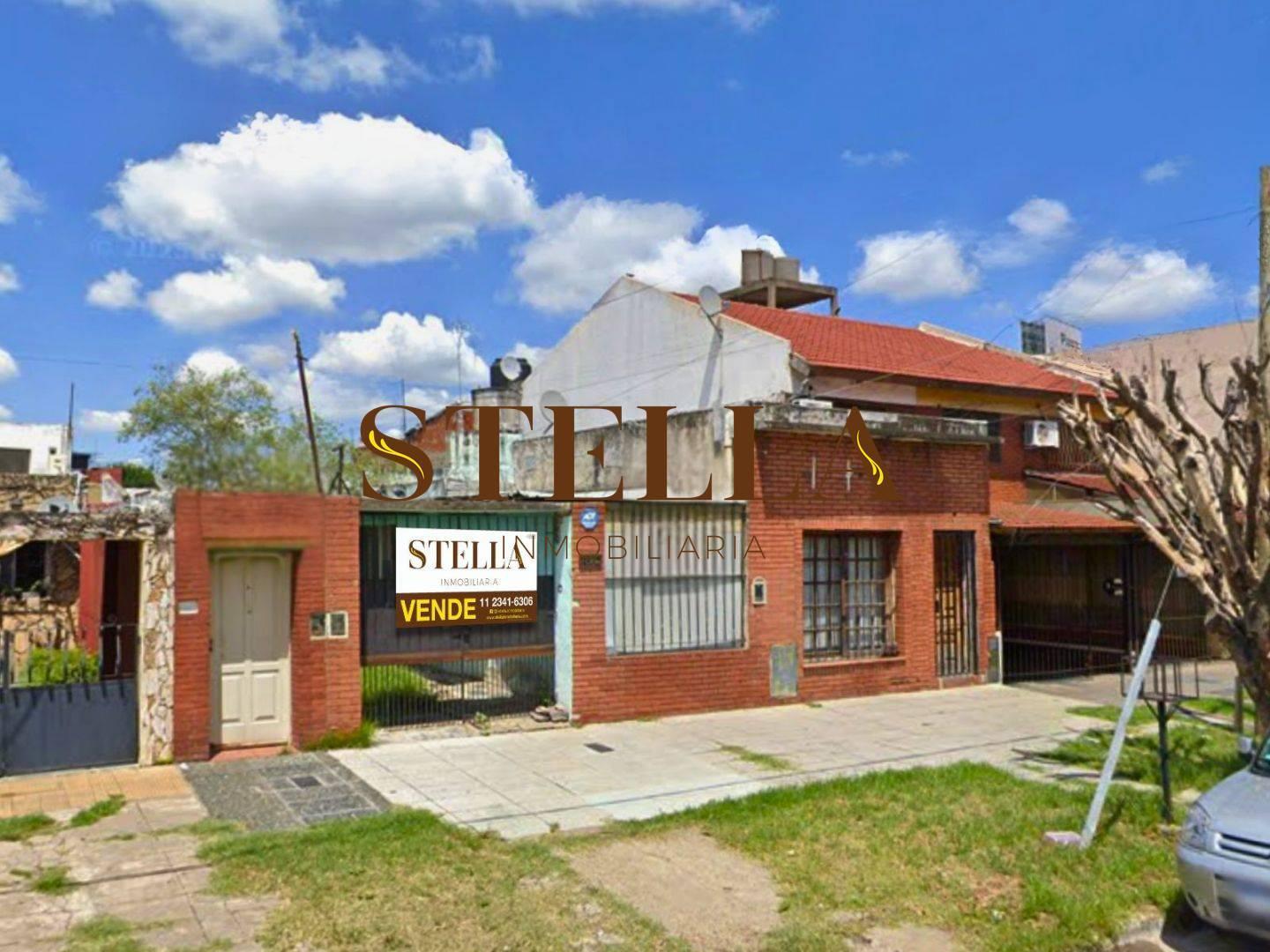 Venta de Casa 4 Ambientes - Ideal Inversor o Desarrollador