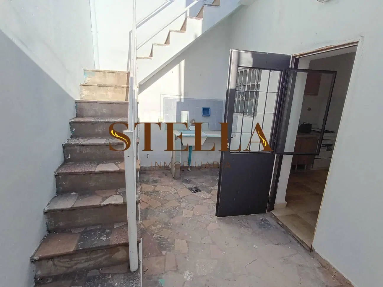 Casa 2 ambientes. | Pasteur al 2900 3