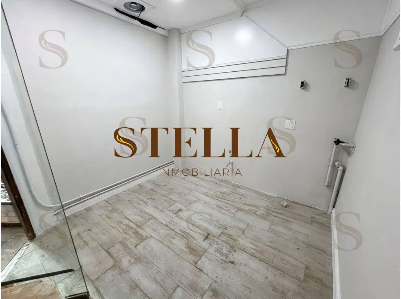 ALQUILER Local Comercial en Galería La Strada - Ramos Mejía 3