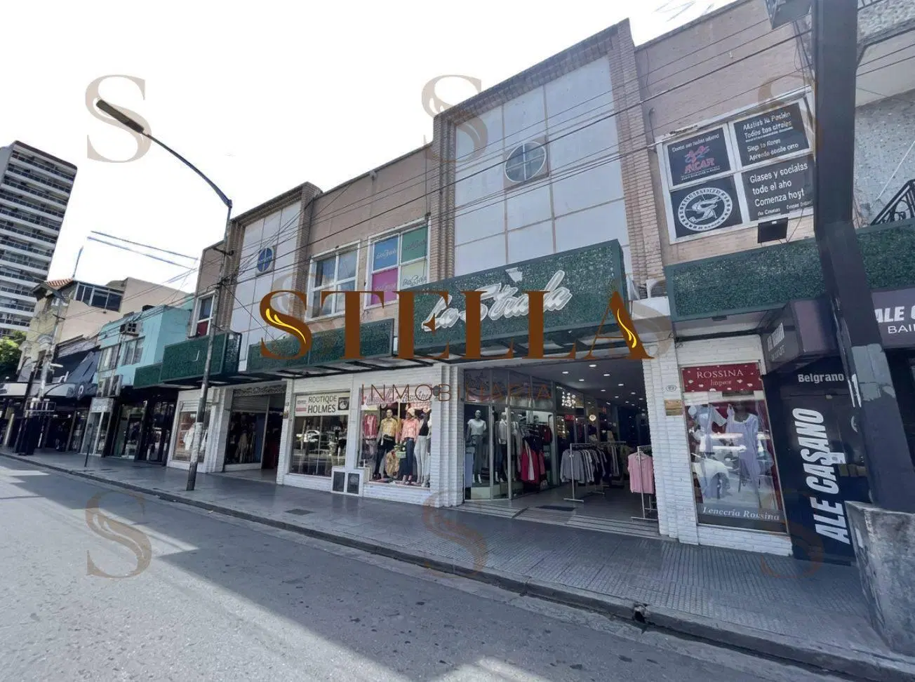 ALQUILER Local Comercial en Galería La Strada - Ramos Mejía 7