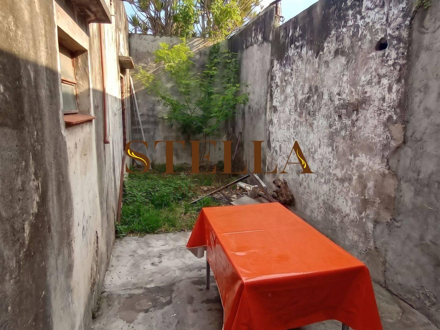 Foto de VENTA DE PROPIEDAD EN BLOCK CON LOCAL - Ramos Mejía, La Matanza, imagen 4