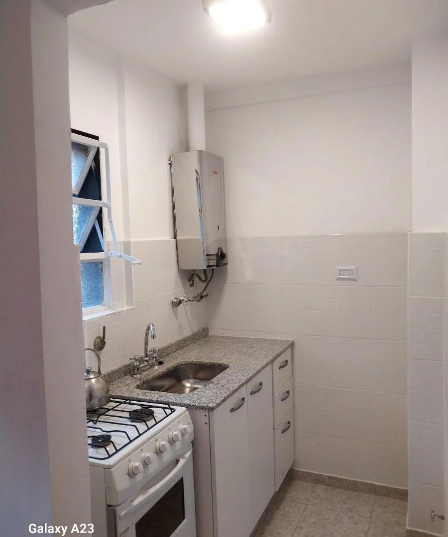 Foto de Departamento 1 amb en alquiler temporario - Cullen y Bucarelli, imagen 3