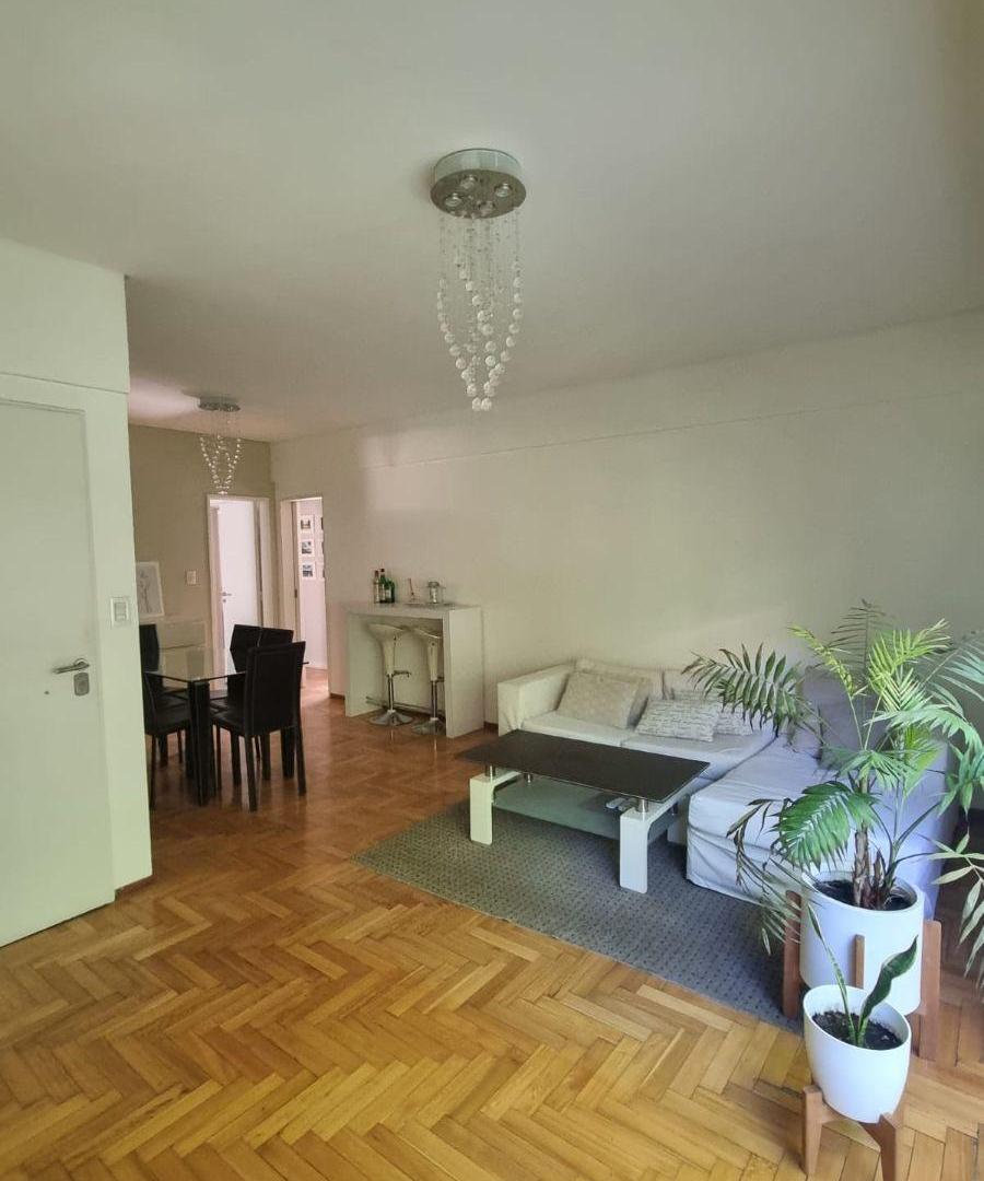 Palermo- Beruti 3500 - Precioso 4 amb en semipiso, moderno, confortable .