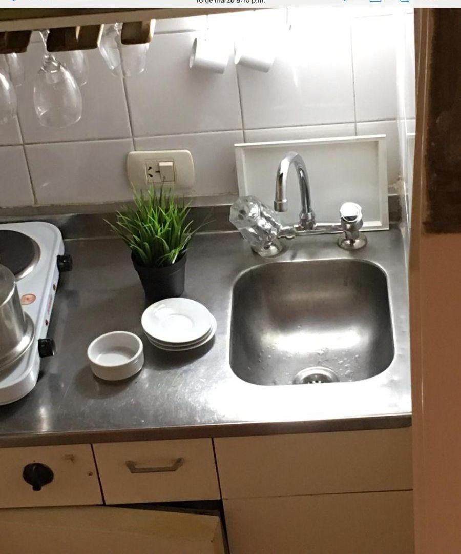 Foto de Recoleta - Francisco de Vittoria 2300 - Simpático monoambiente con, imagen 3