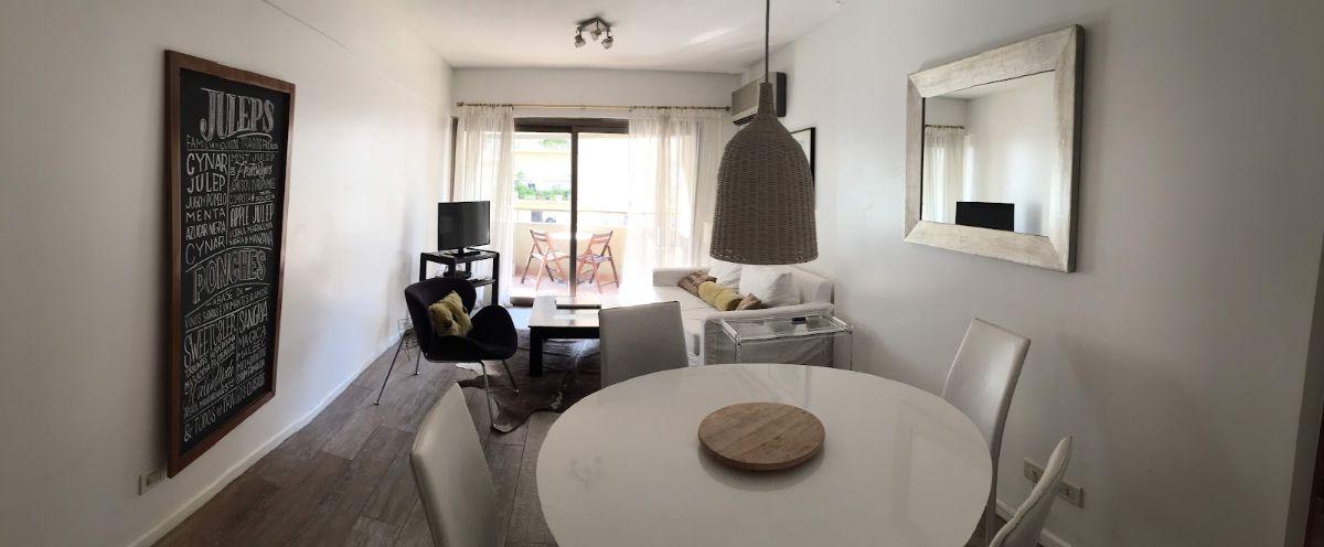 Foto de Recoleta- Av Callao y Pacheco de Melo - Excelente 3 amb c/amenities y, imagen 1