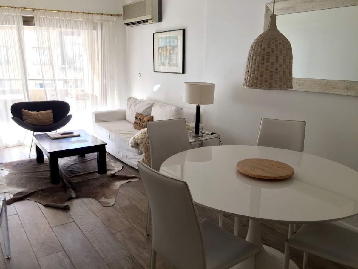 Foto de Recoleta- Av Callao y Pacheco de Melo - Excelente 3 amb c/amenities y, imagen 5