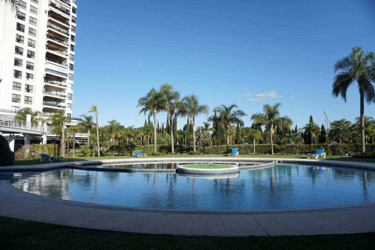 Departamento en Country Marinas Golf - 6 Ambientes + Dependencia 5