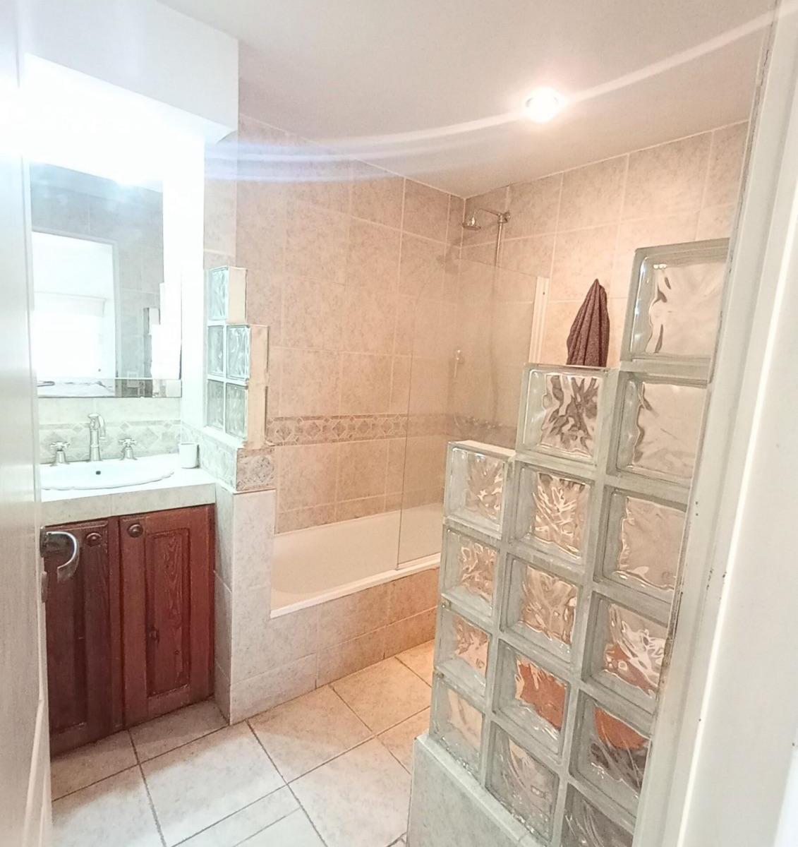 Foto de Venta de casa en Villa Elisa, imagen 2
