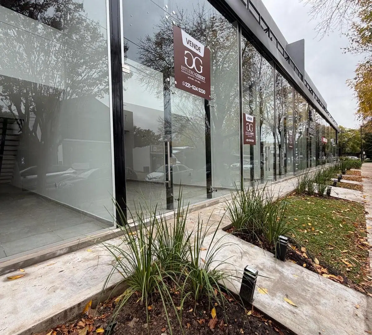 Alquiler de local en City Bell de 95 m2 2