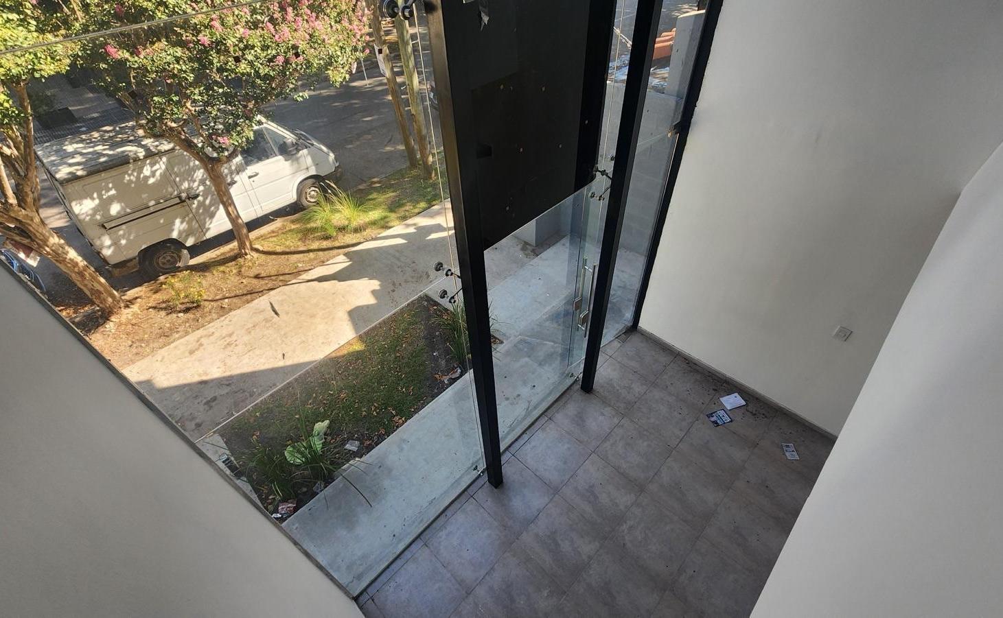 Foto de Alquiler de local en City Bell de 95 m2, imagen 3
