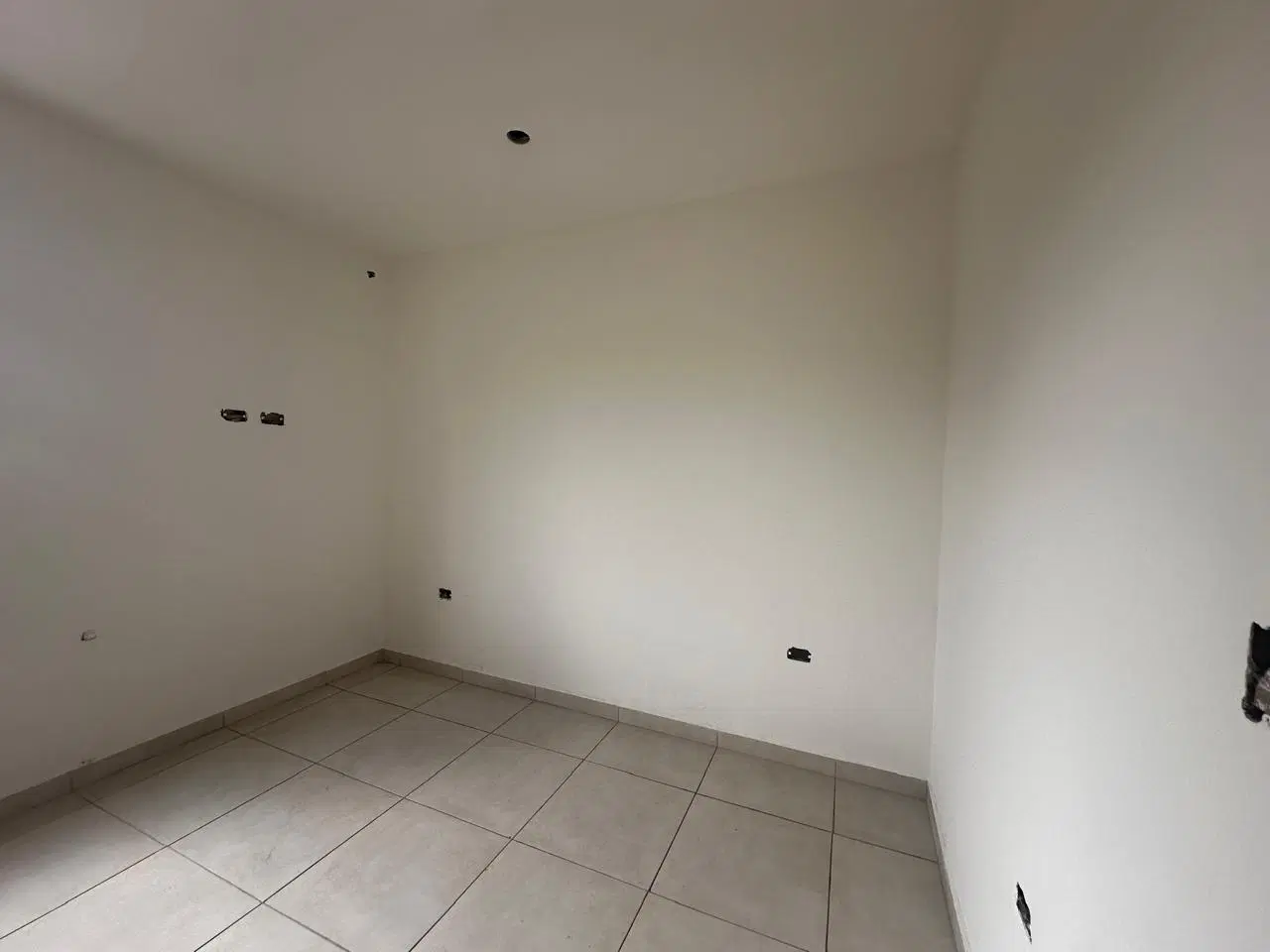Casa en venta 2 dormitorios con parrilla Villa Elisa 5