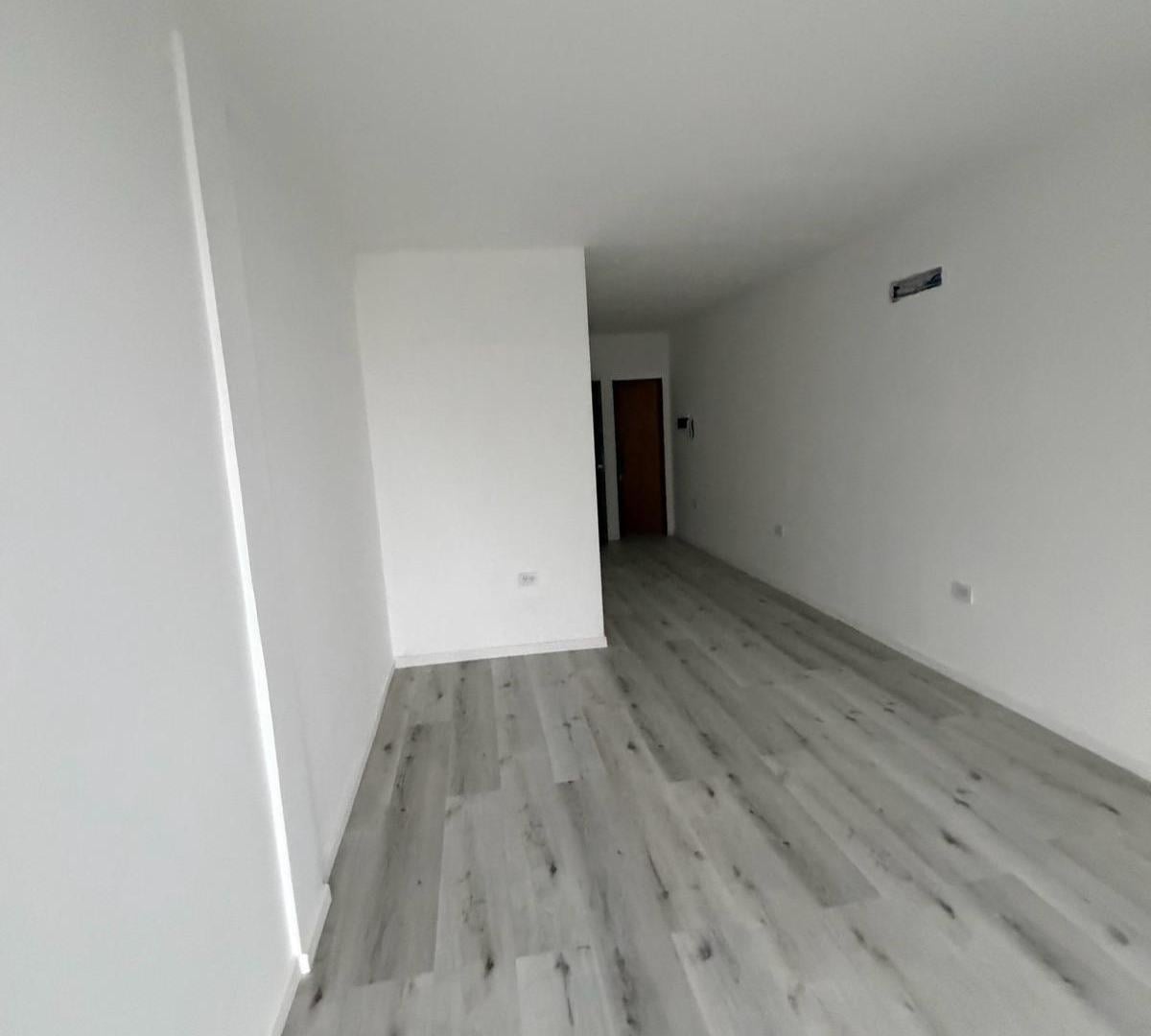 Foto de Venta de oficina ya alquilada en City Bell 35 m2., imagen 2