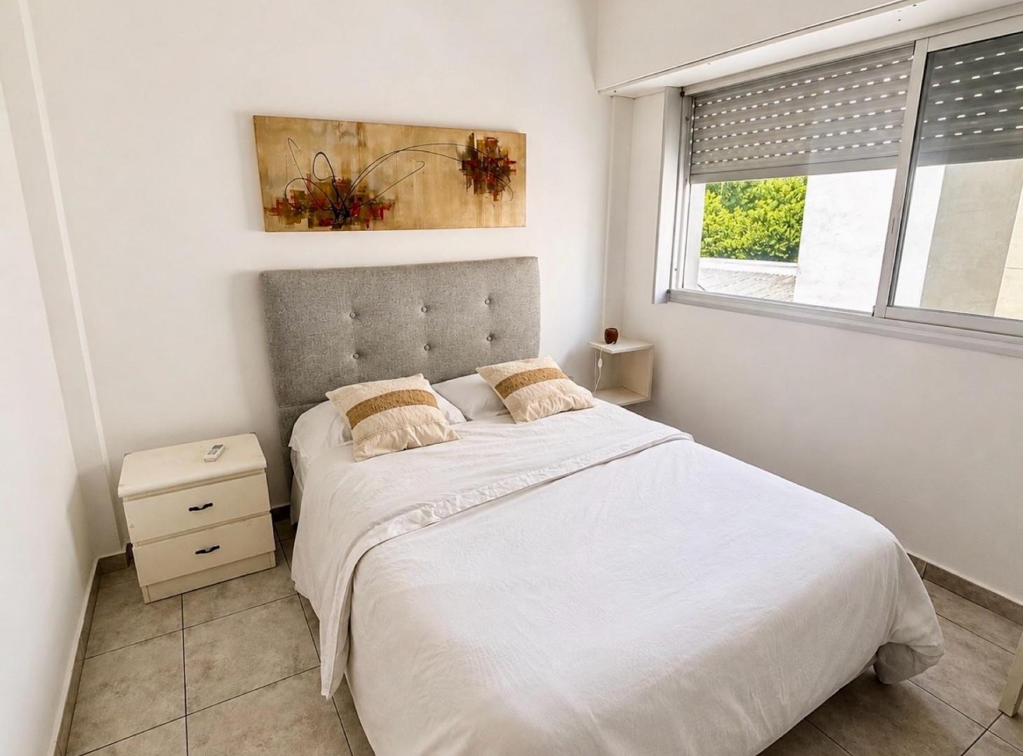 Foto de Semipiso Pasante de 1 Dormitorio en Venta en La Plata, imagen 2