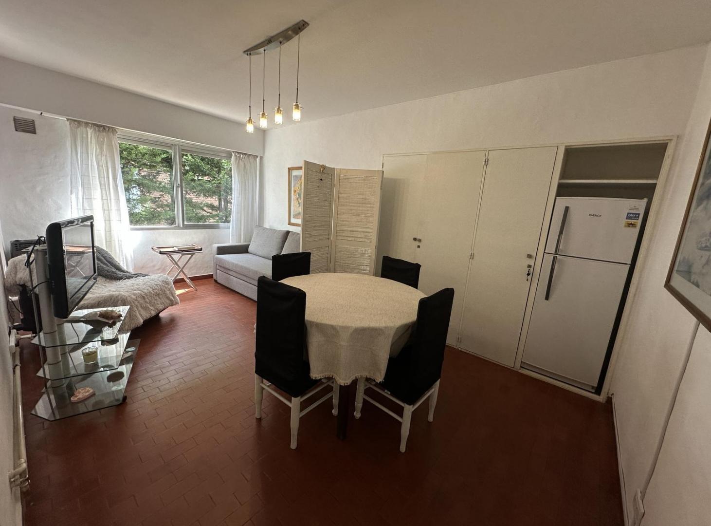 Foto de Alquiler temporario Departamento 1 dormitorio en Pinamar, imagen 5