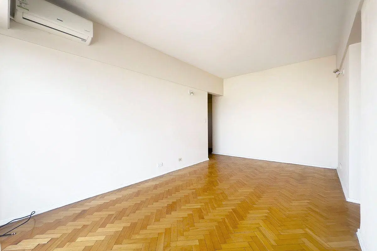 PALERMO-VENTA 3 AMBIENTES CON COCHERA-PISO ALTO!!! 4